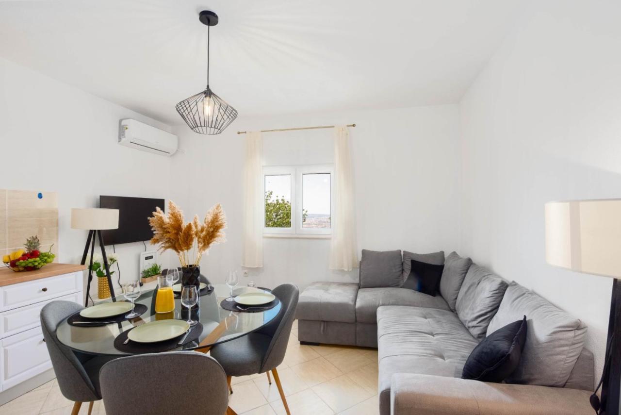 Apartman Bili Солин Екстериор снимка